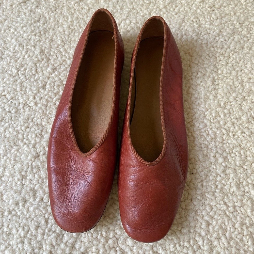 Le Monde Beryl Cognac Ballet Flats 38